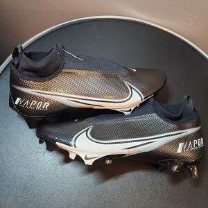 Nike Vapor Edge Pro 360 Wide Football Cleats sz 13.5 Black Iridescent